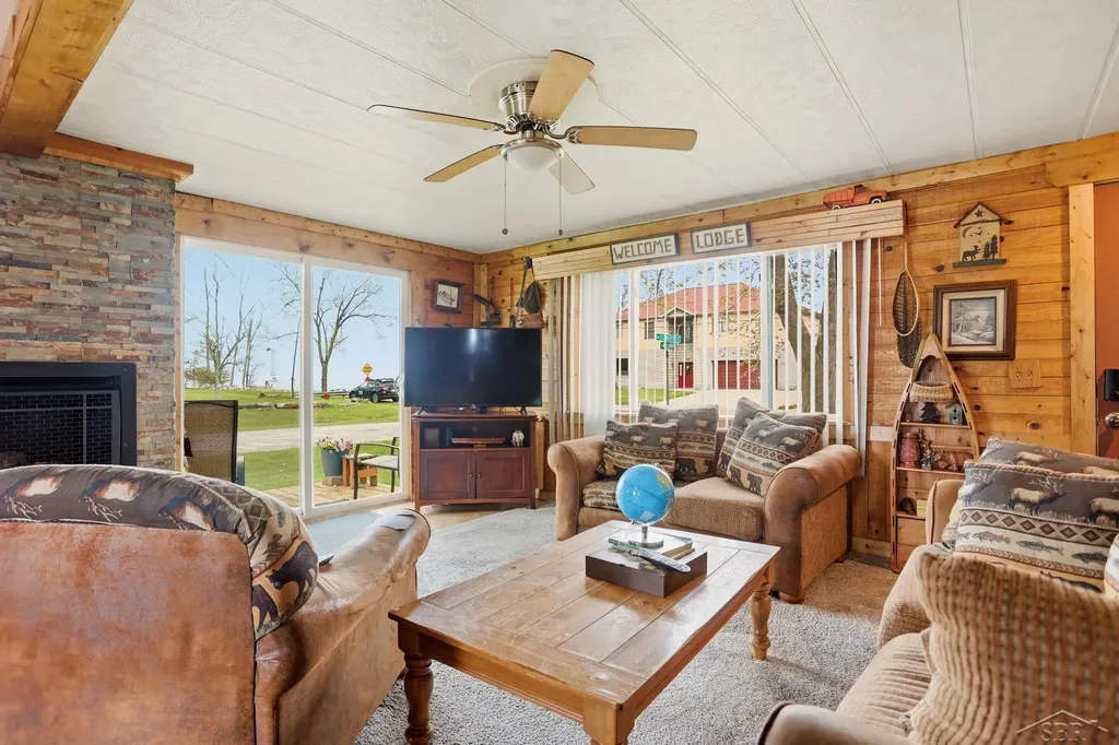 200 Sunrise Bangor Charter Township MI 48706