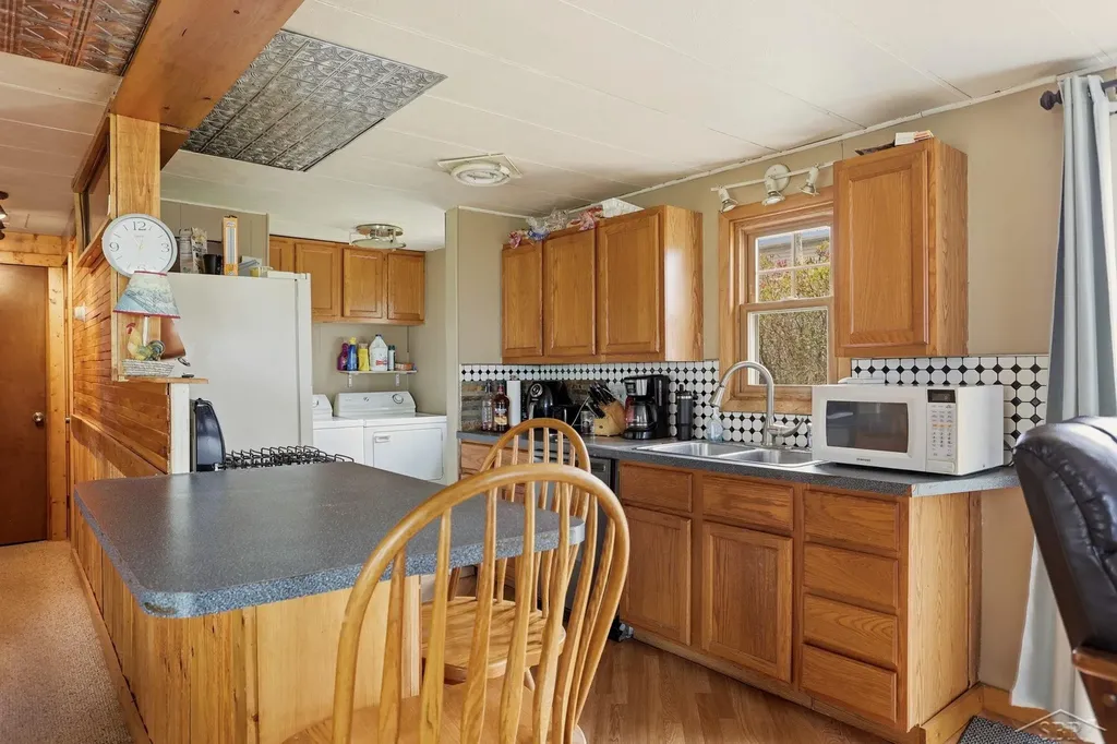 200 Sunrise Bangor Charter Township MI 48706
