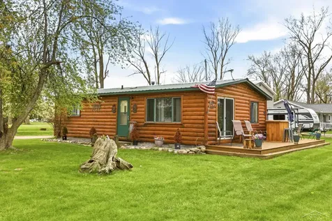 200 Sunrise Bangor Charter Township MI 48706