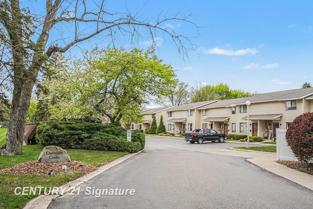309 Cherryview Drive Midland City MI 48640