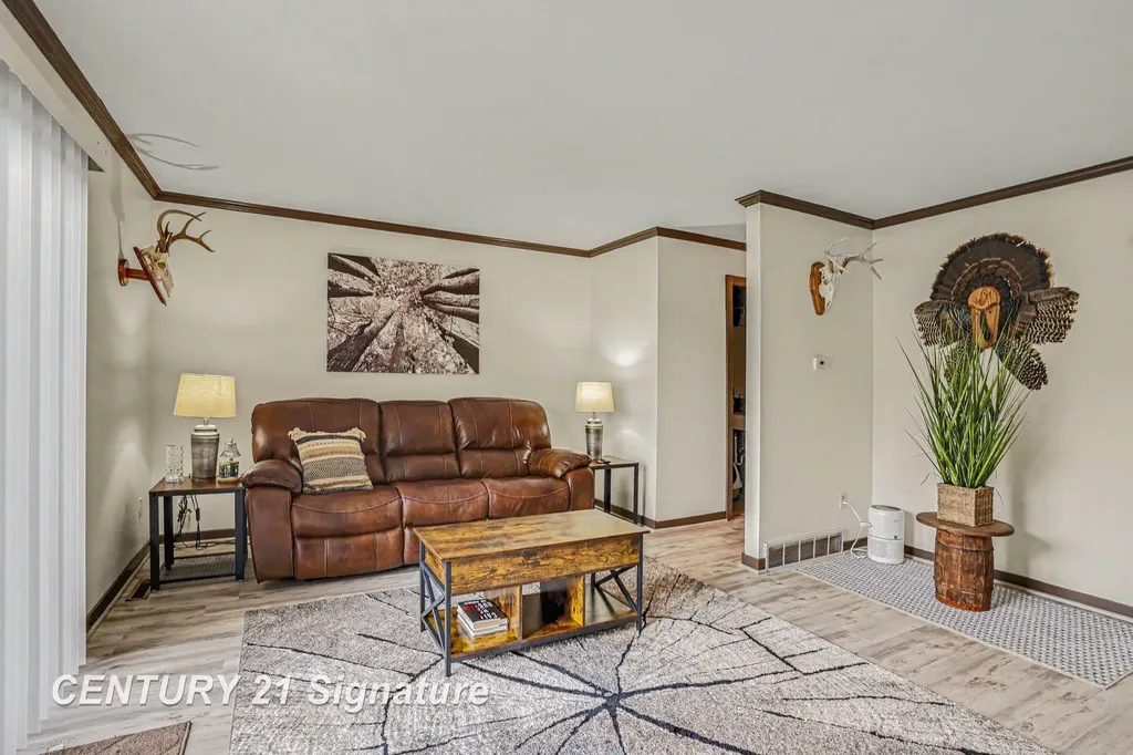 309 Cherryview Drive Midland City MI 48640