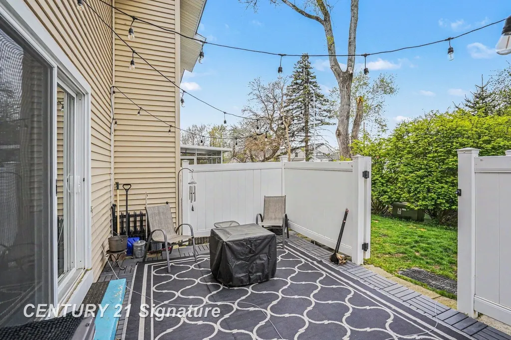 309 Cherryview Drive Midland City MI 48640