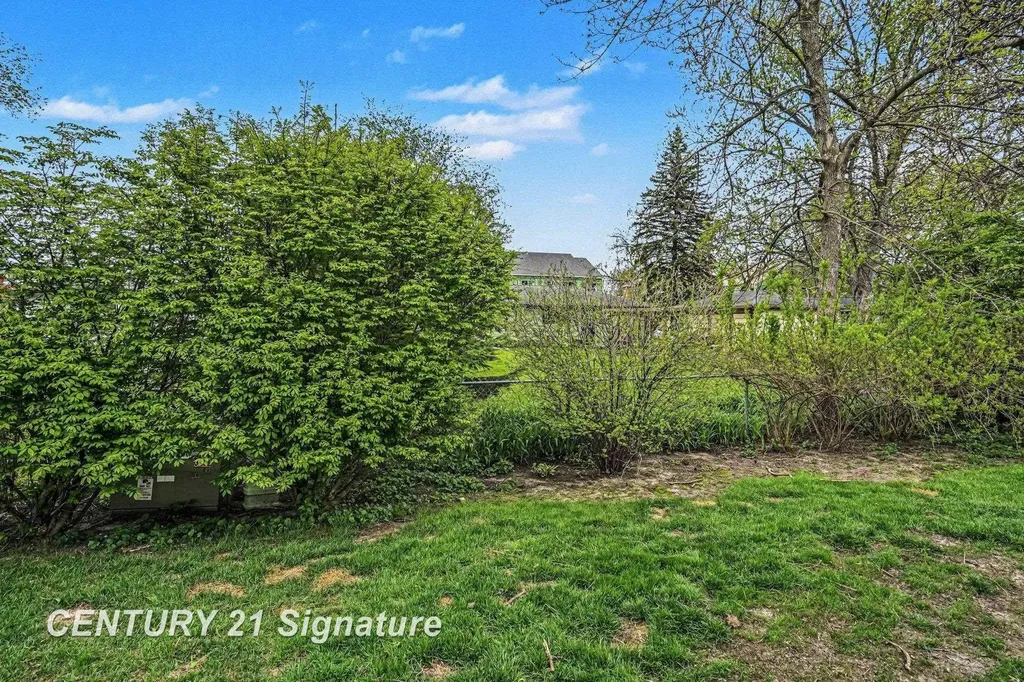 309 Cherryview Drive Midland City MI 48640