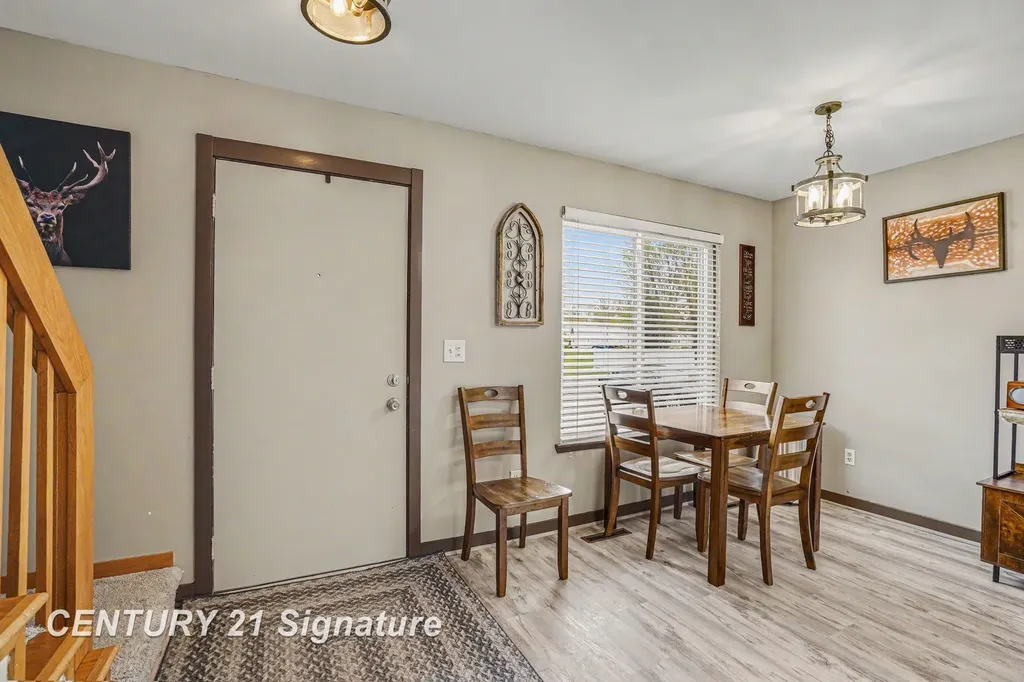 309 Cherryview Drive Midland City MI 48640