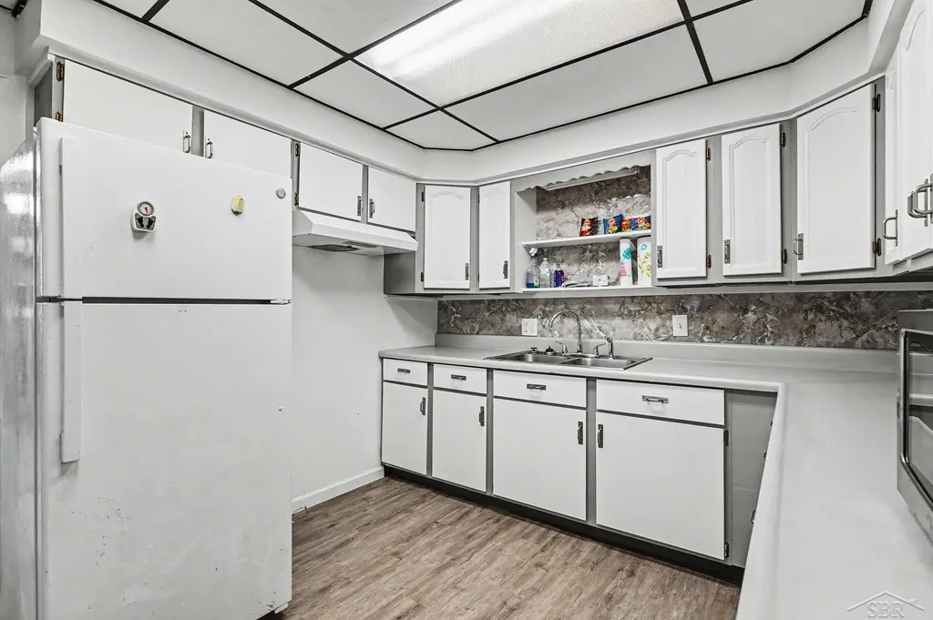 5463 Dixie Highway Bridgeport Charter Township MI 48601