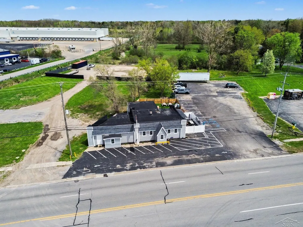 5463 Dixie Highway Bridgeport Charter Township MI 48601