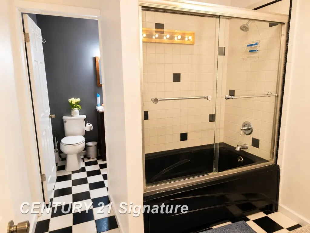 3175 Coolidge Road Warren Township MI 48612
