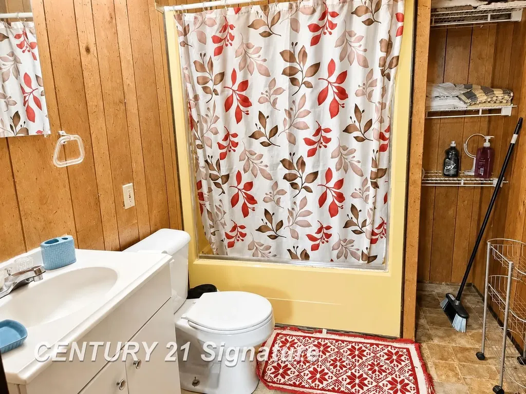 3175 Coolidge Road Warren Township MI 48612