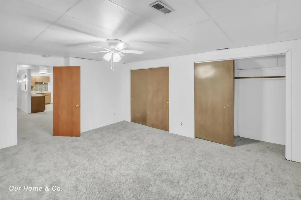 1241 Michigan Avenue Bay City City MI 48708