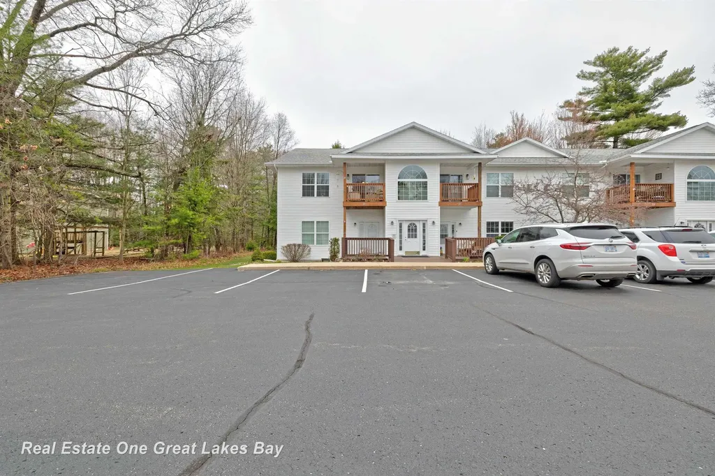 1015 E Lincoln Street East Tawas City MI 48730