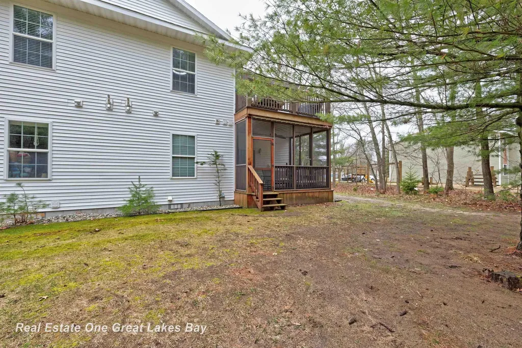 1015 E Lincoln Street East Tawas City MI 48730