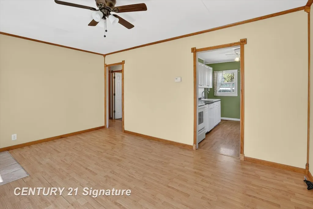 1307 E Haley Road Midland City MI 48642