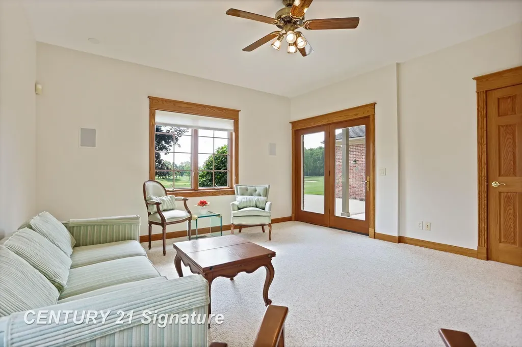 43 Sawmill Creek Trail Saginaw Charter Township MI 48603