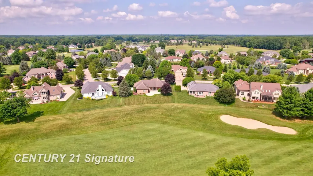 43 Sawmill Creek Trail Saginaw Charter Township MI 48603