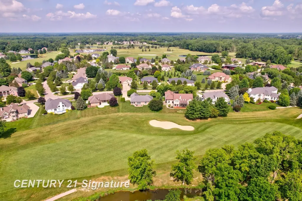 43 Sawmill Creek Trail Saginaw Charter Township MI 48603