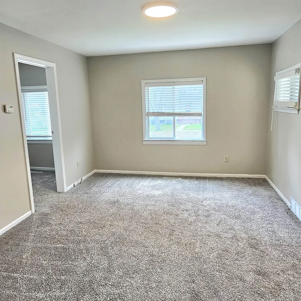 1307 18th Street Bay City City MI 48708
