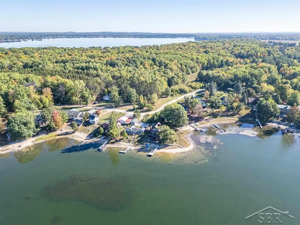 1876 S Schneider Street Lake Township MI 49651