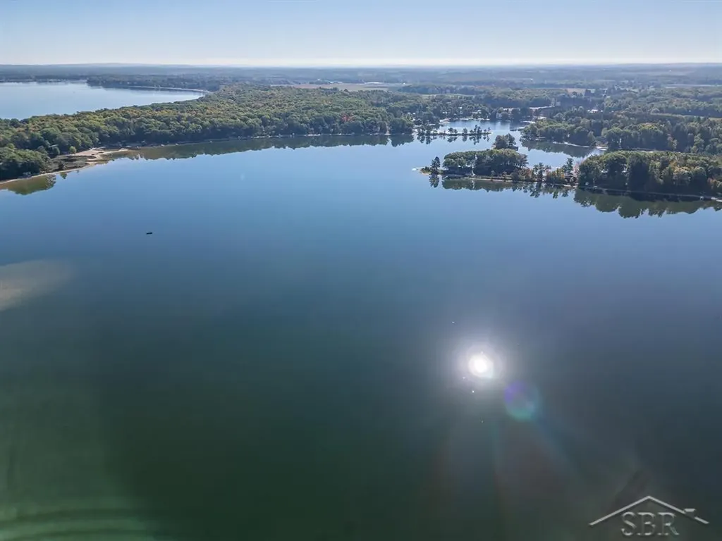 1876 S Schneider Street Lake Township MI 49651