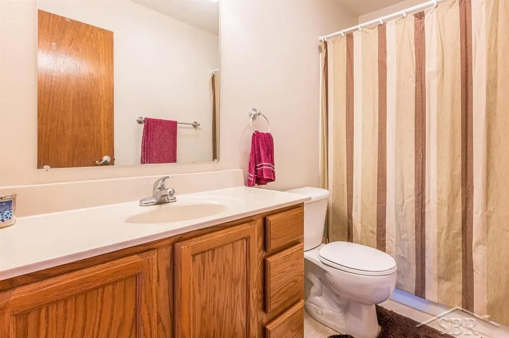 1876 S Schneider Street Lake Township MI 49651