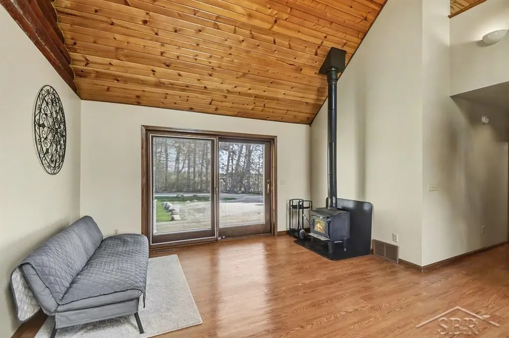 15251 Geddes Road Richland Township MI 48626