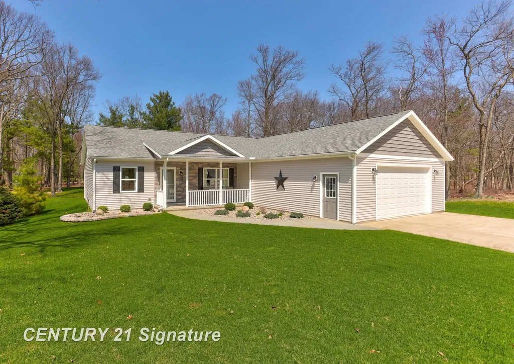 5728 Tipperary Drive Caseville Township MI 48725