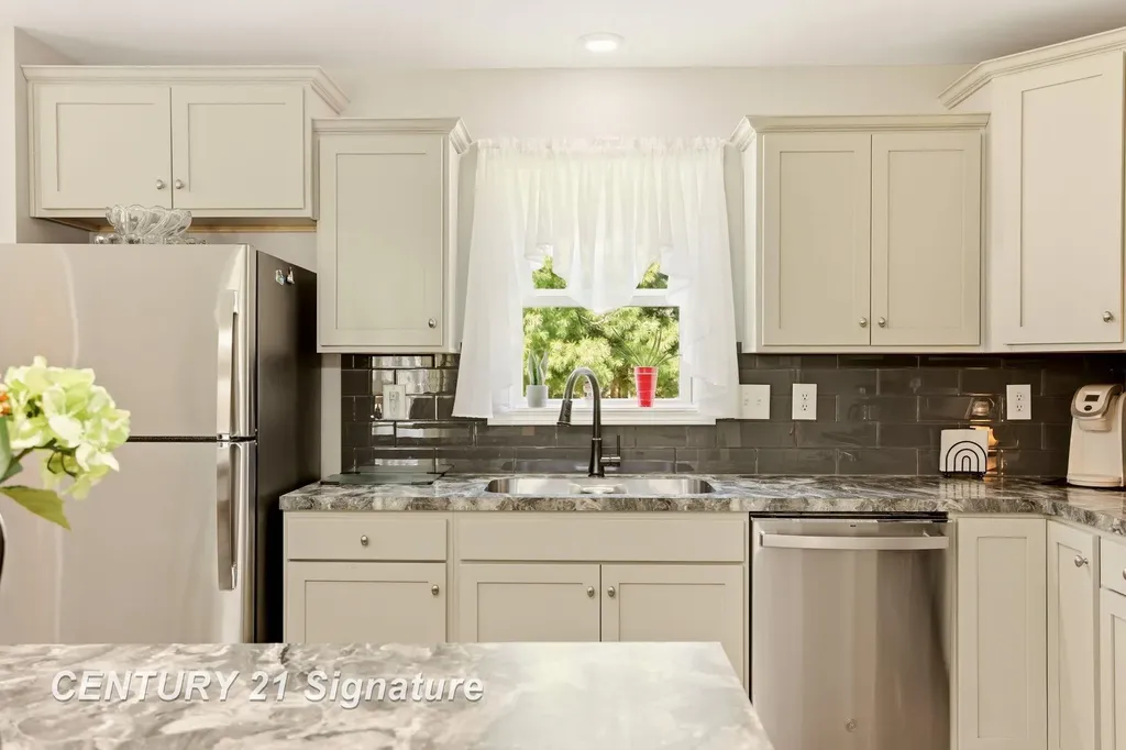 5728 Tipperary Drive Caseville Township MI 48725