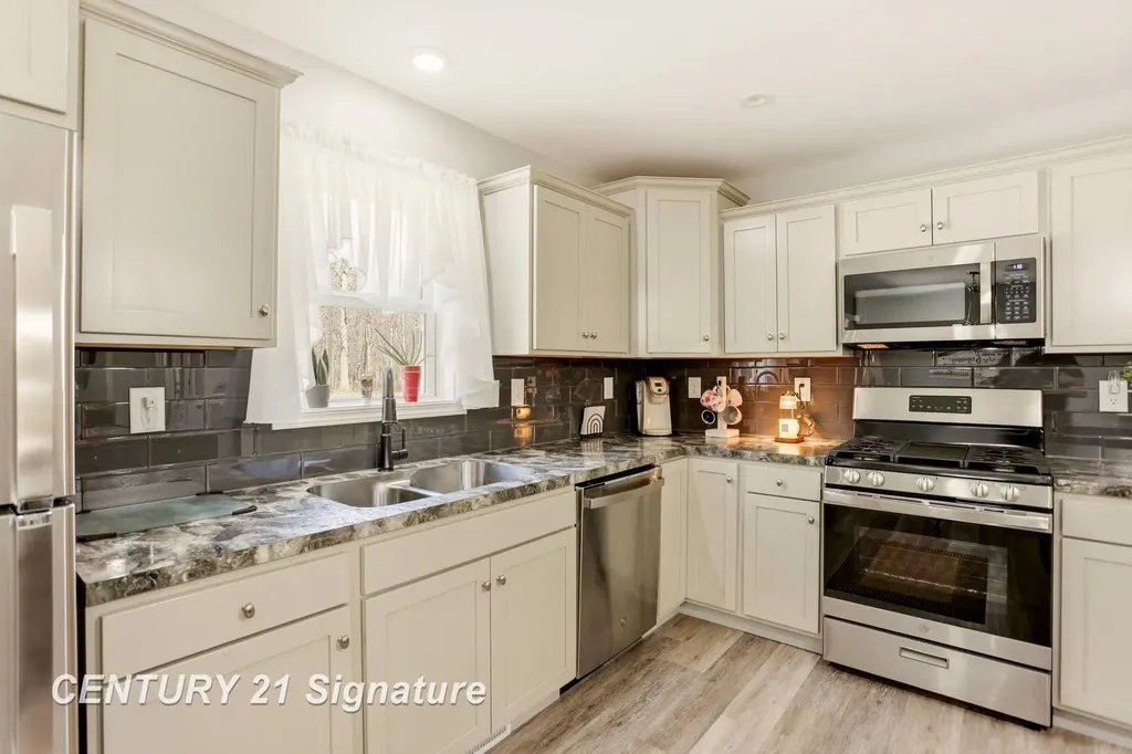 5728 Tipperary Drive Caseville Township MI 48725