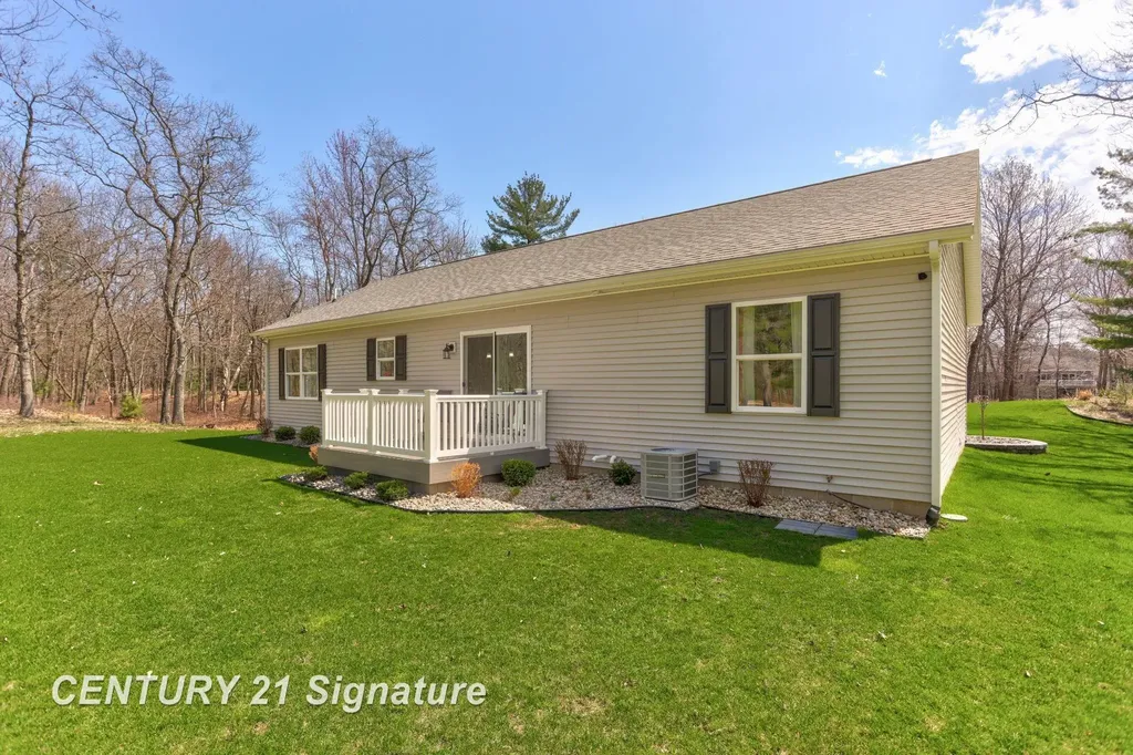 5728 Tipperary Drive Caseville Township MI 48725