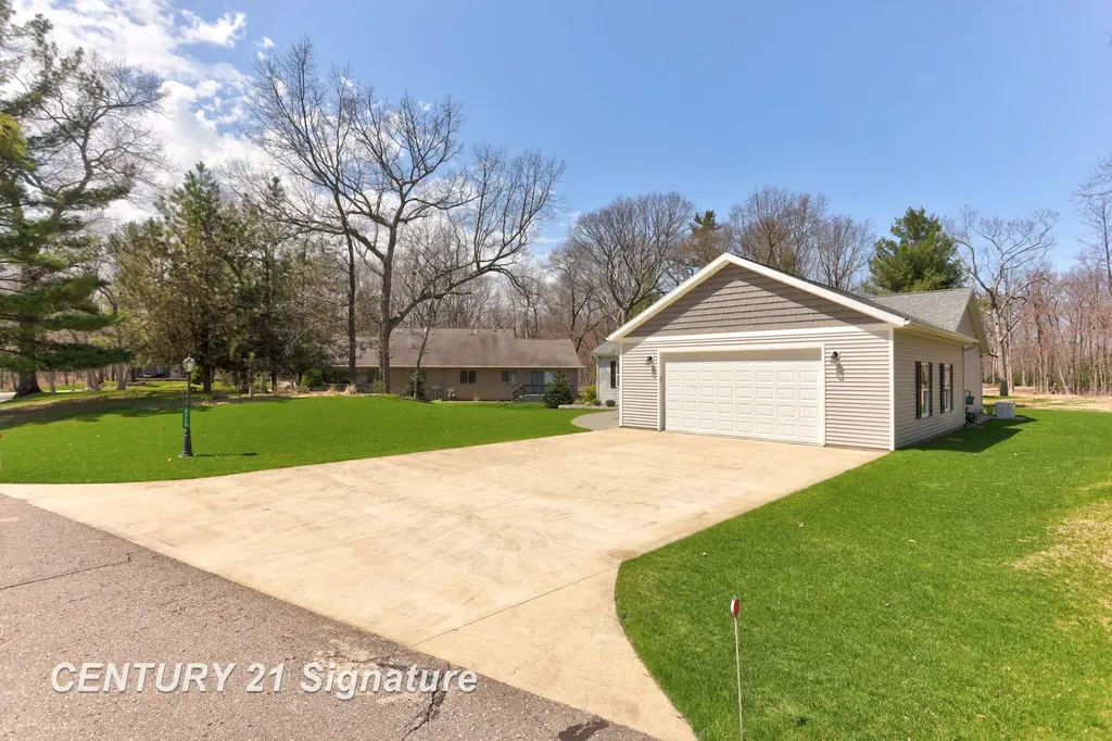 5728 Tipperary Drive Caseville Township MI 48725
