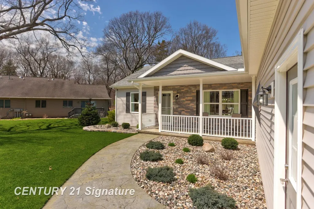 5728 Tipperary Drive Caseville Township MI 48725