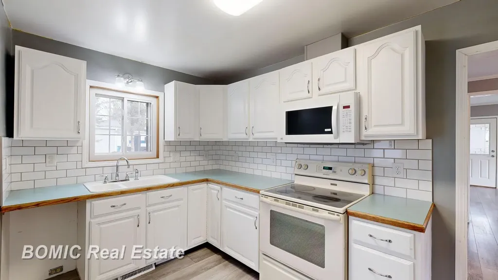537 Chestnut Street Vassar City MI 48768