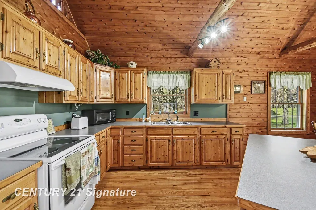 17790 W Peet Road Brady Township MI 48649