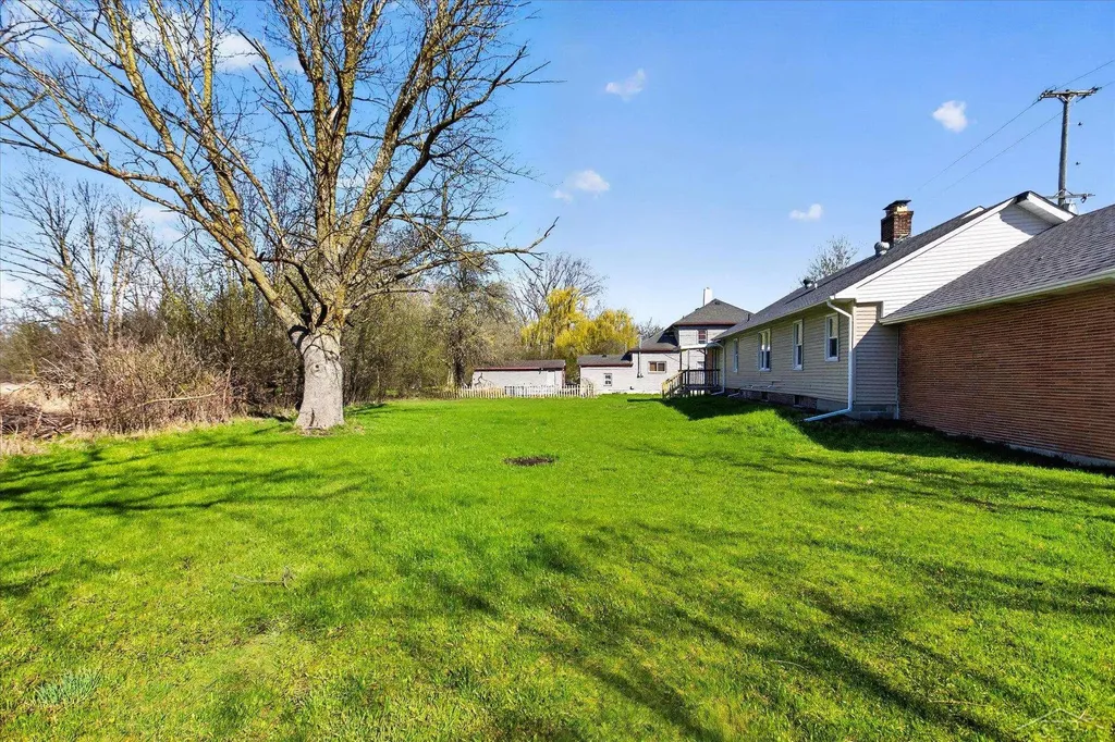755 Sherman Road Carrollton Township MI 48604