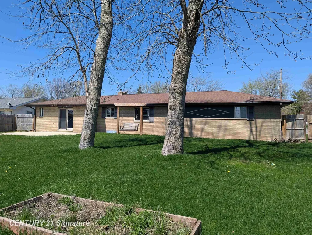 1040 Wheelock Street Tittabawassee Township MI 48623
