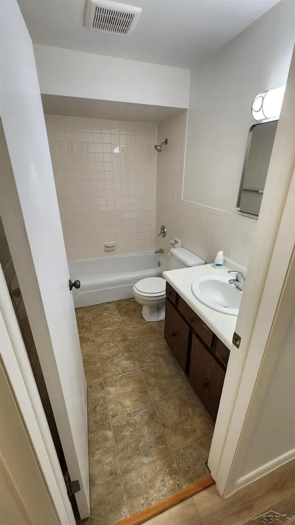 240 W Tuscola Unit 3 Street Frankenmuth City MI 48734
