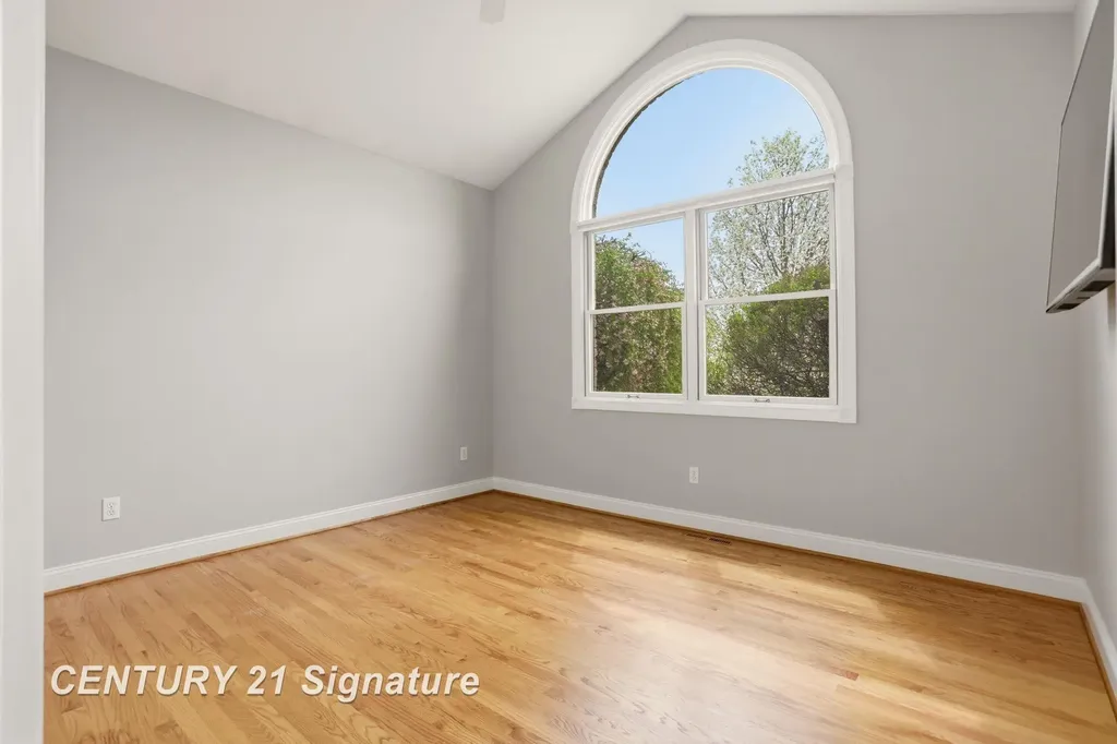 11 Willow Pointe Drive Tittabawassee Township MI 48623