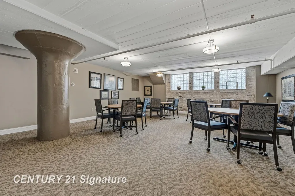 225 Jennison Place Bay City City MI 48708