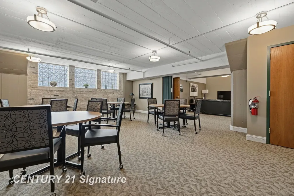 225 Jennison Place Bay City City MI 48708
