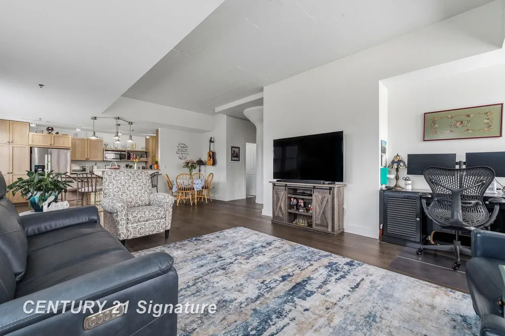 225 Jennison Place Bay City City MI 48708