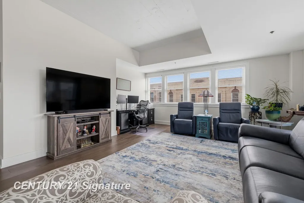 225 Jennison Place Bay City City MI 48708