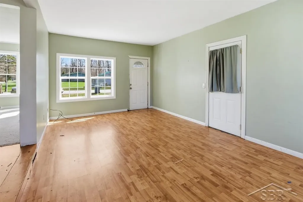 60 S Birchcrest Drive Homer Township MI 48640