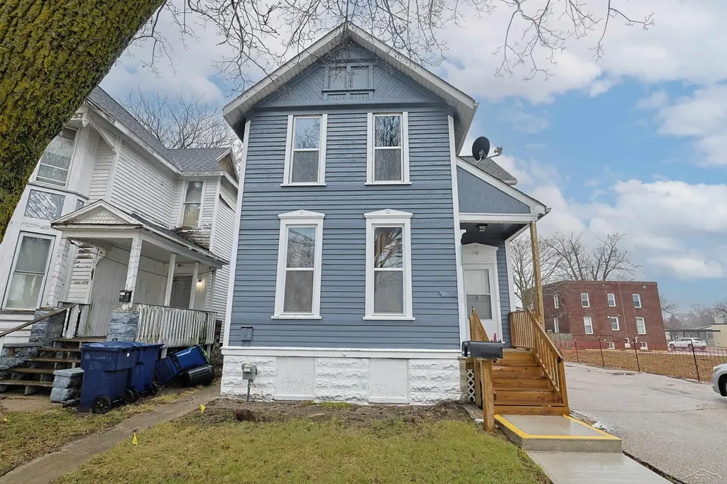 110 N Madison Avenue Bay City City MI 48708