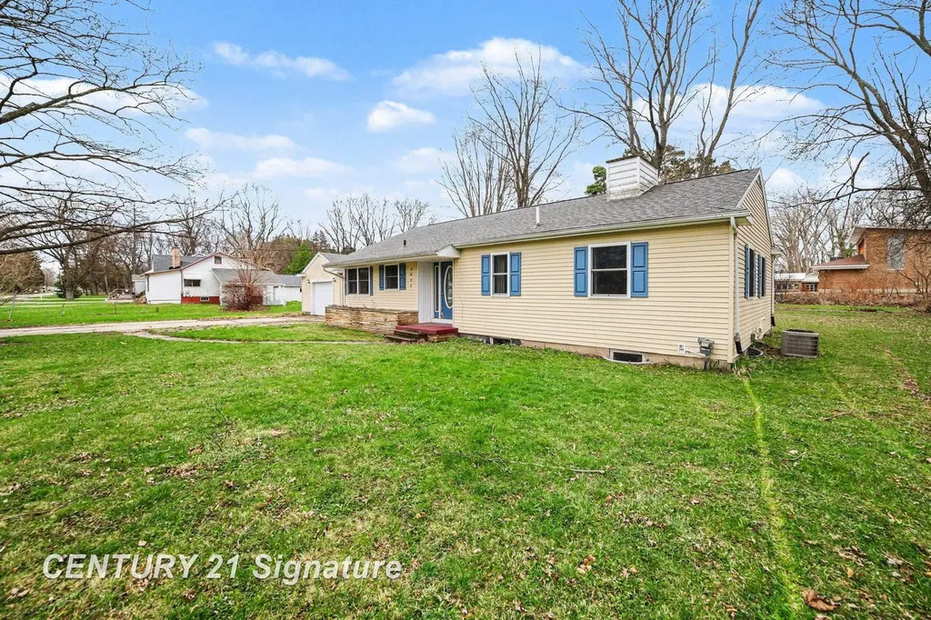 3036 E Miller Road Midland Charter Township MI 48640