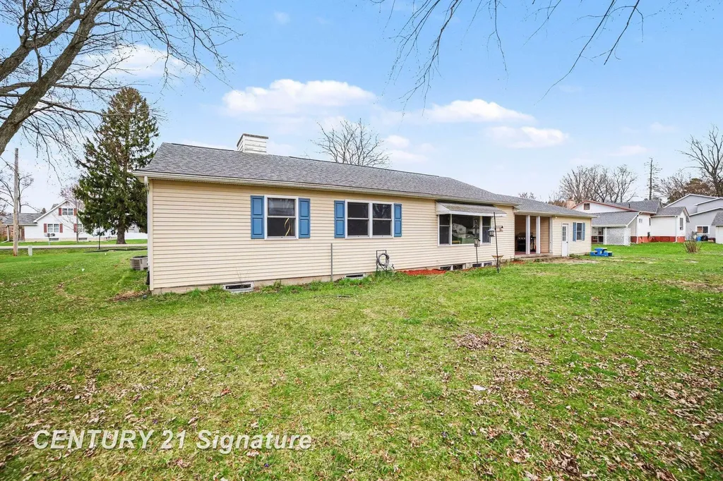 3036 E Miller Road Midland Charter Township MI 48640