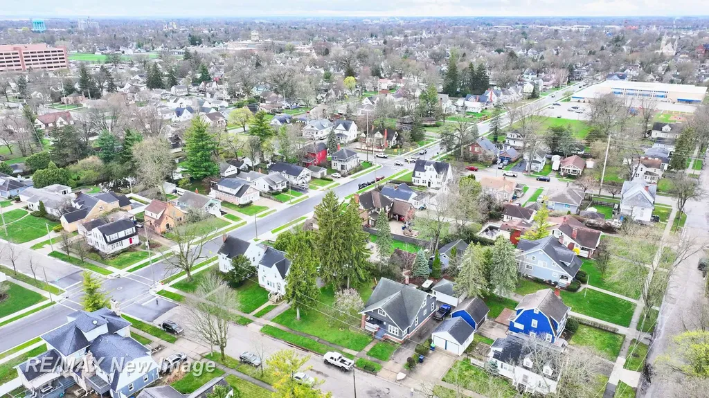 509 Hill Street Bay City City MI 48708