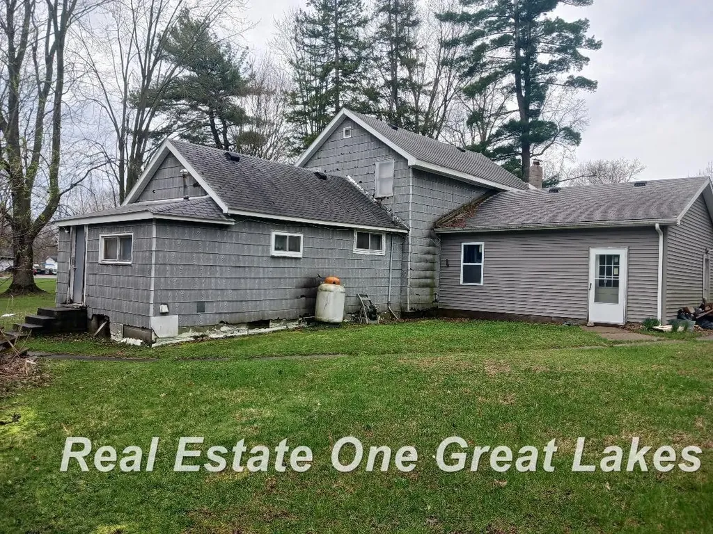 309 E North Street St. Charles Village MI 48655