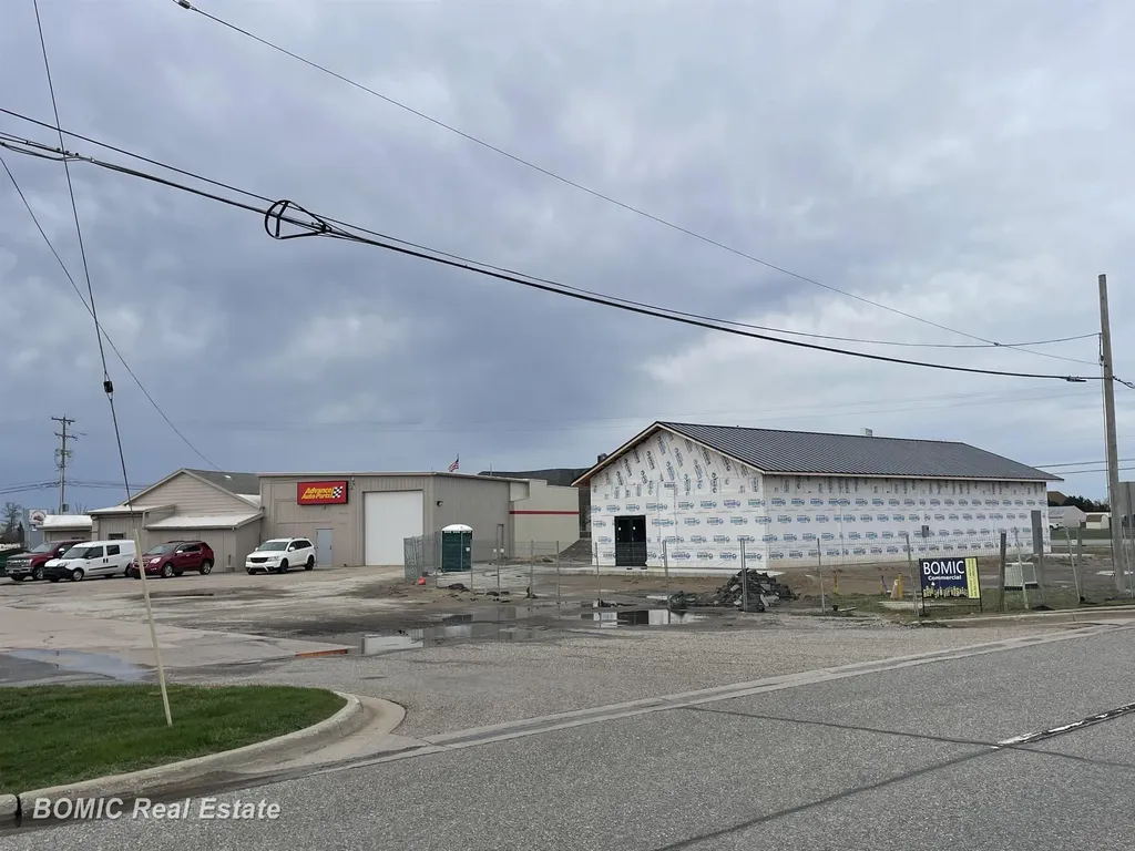 12041 Dixie Highway Birch Run Township MI 48415