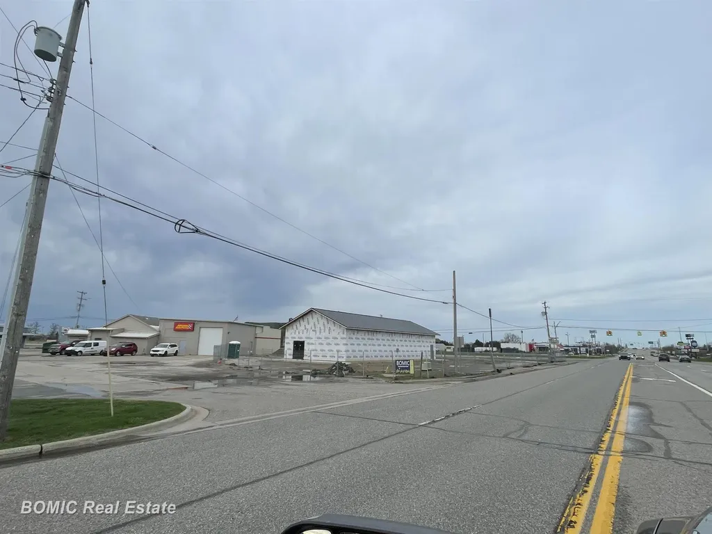 12041 Dixie Highway Birch Run Township MI 48415