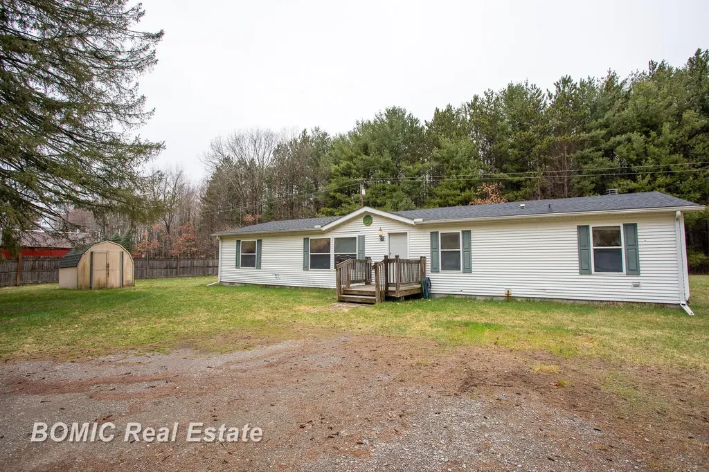 4562 Hanes Road Vassar Township MI 48768