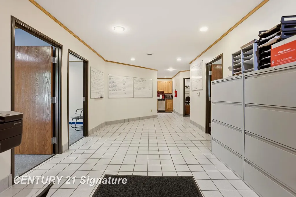 3167 Enterprise Drive Saginaw Charter Township MI 48603
